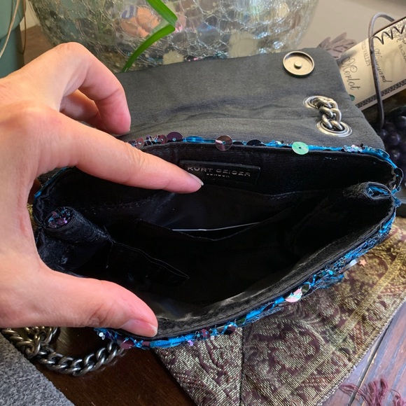 Kurt Geiger London sequins flap crosb/Shoulder - Picture 10 of 16